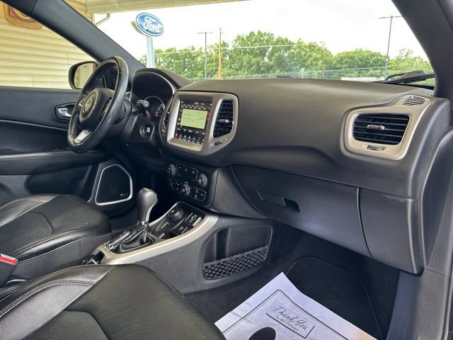 Used 2020 Jeep Compass High Altitude AWD/4WD image 21