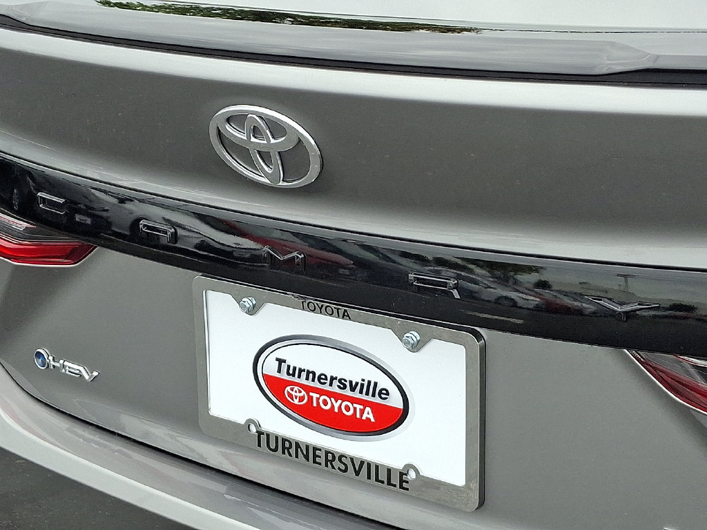 Used 2026 Toyota Camry XSE FWD image 31