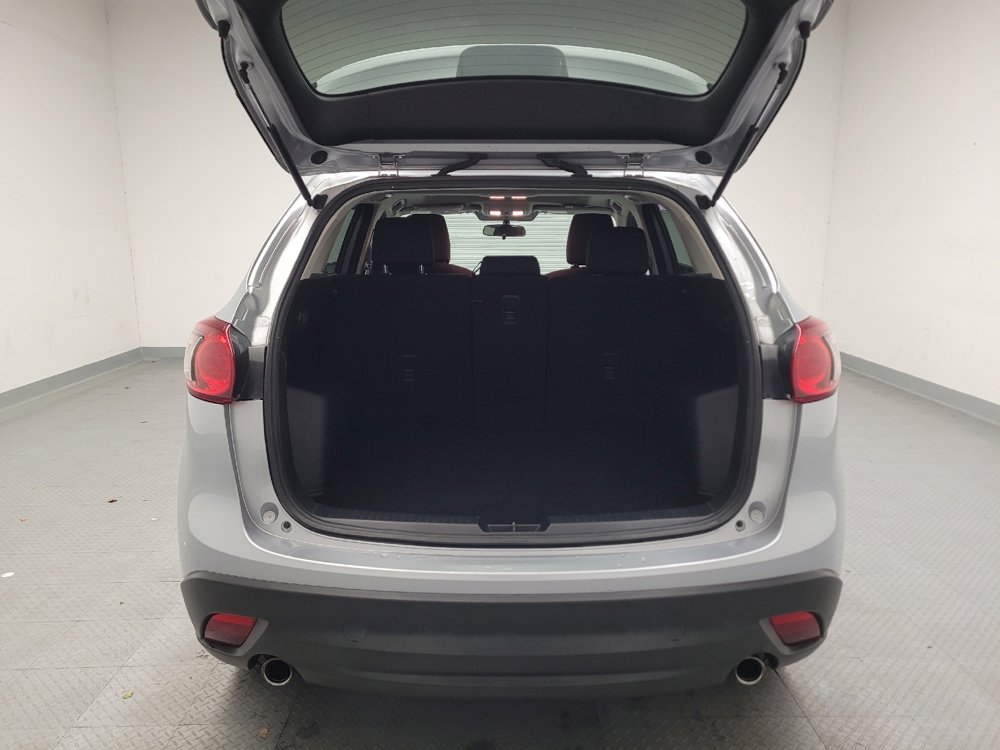 Used 2016 MAZDA CX-5 Touring w/ Bose/Moonroof Package FWD image 29