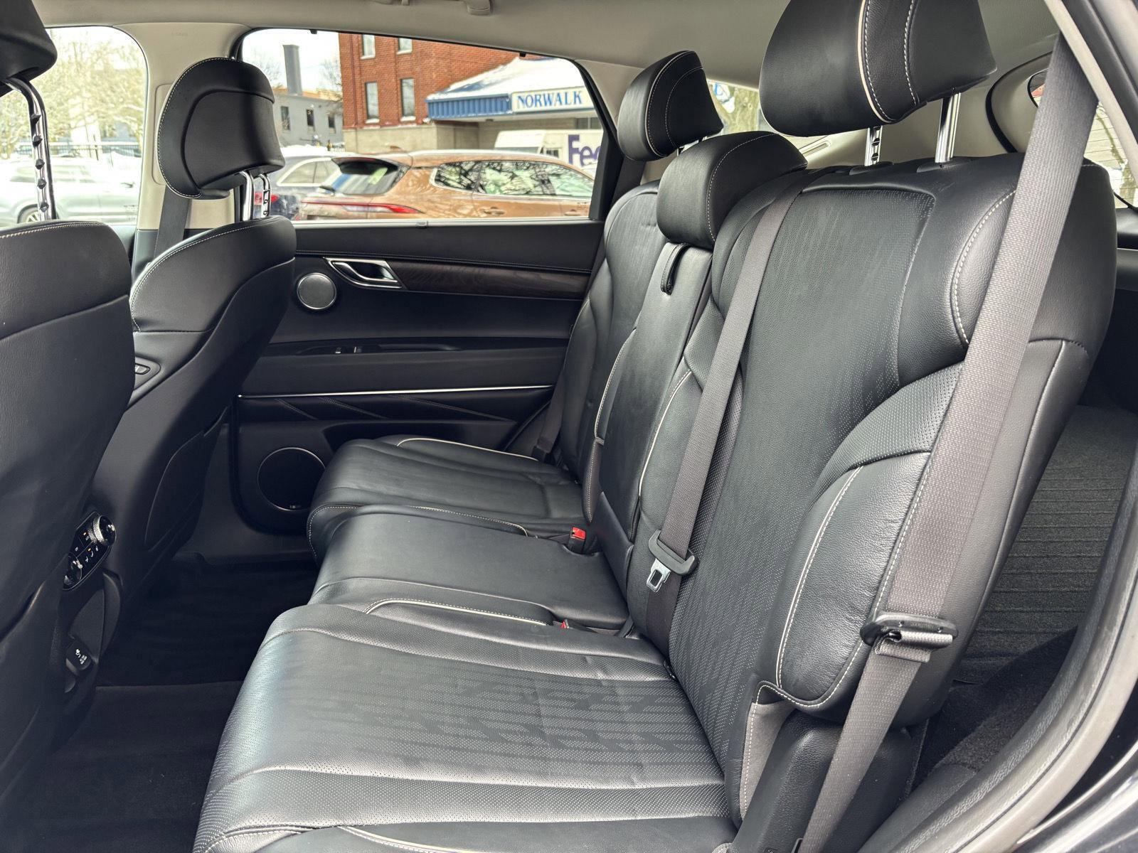 Used 2021 Genesis GV80 3.5T w/ Advanced Package 06 image 26