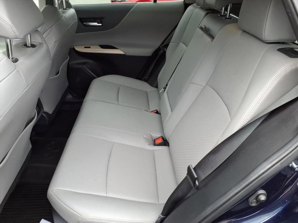 Used 2023 Toyota Venza Limited image 7