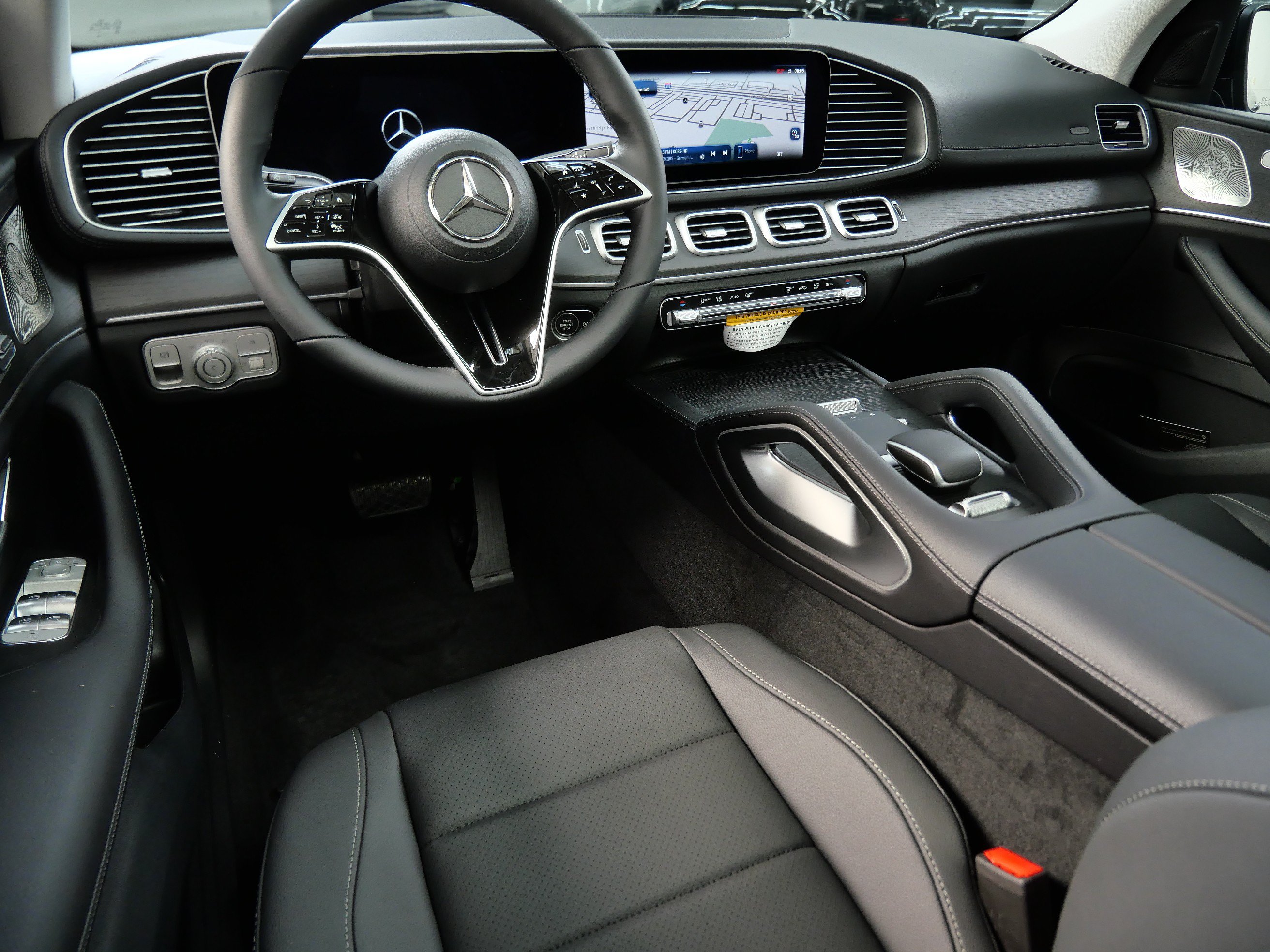New 2026 Mercedes-Benz GLS 450 4MATIC image 2