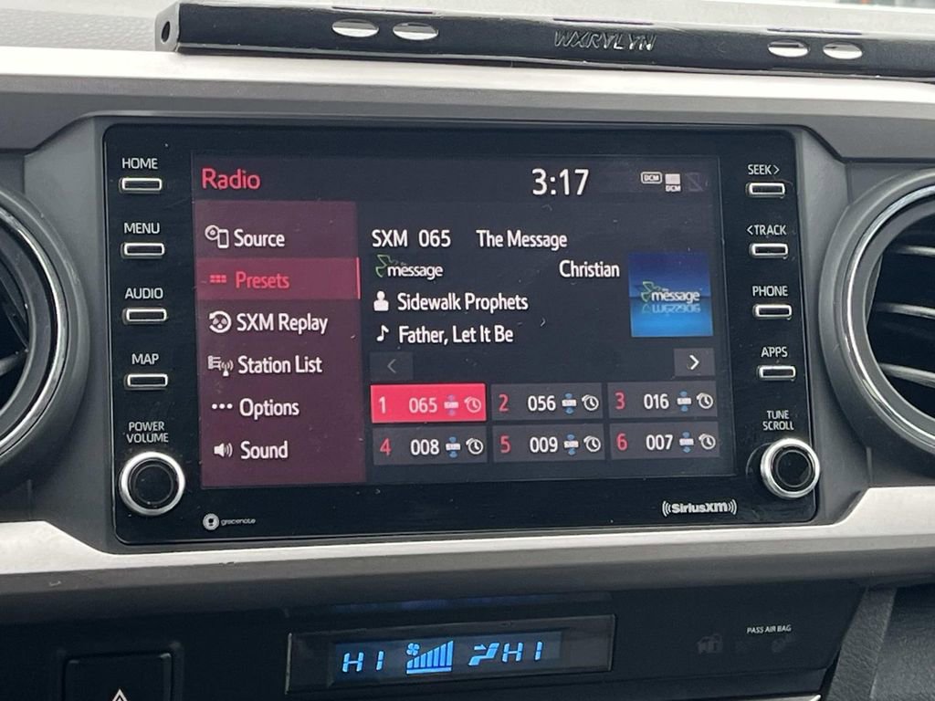 Used 2023 Toyota Tacoma SR5 w/ Technology Package image 15