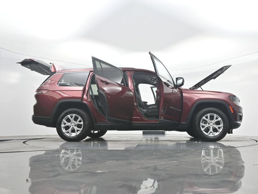 Used 2024 Jeep Grand Cherokee L Limited w/ Luxury Tech Group II RWD image 52