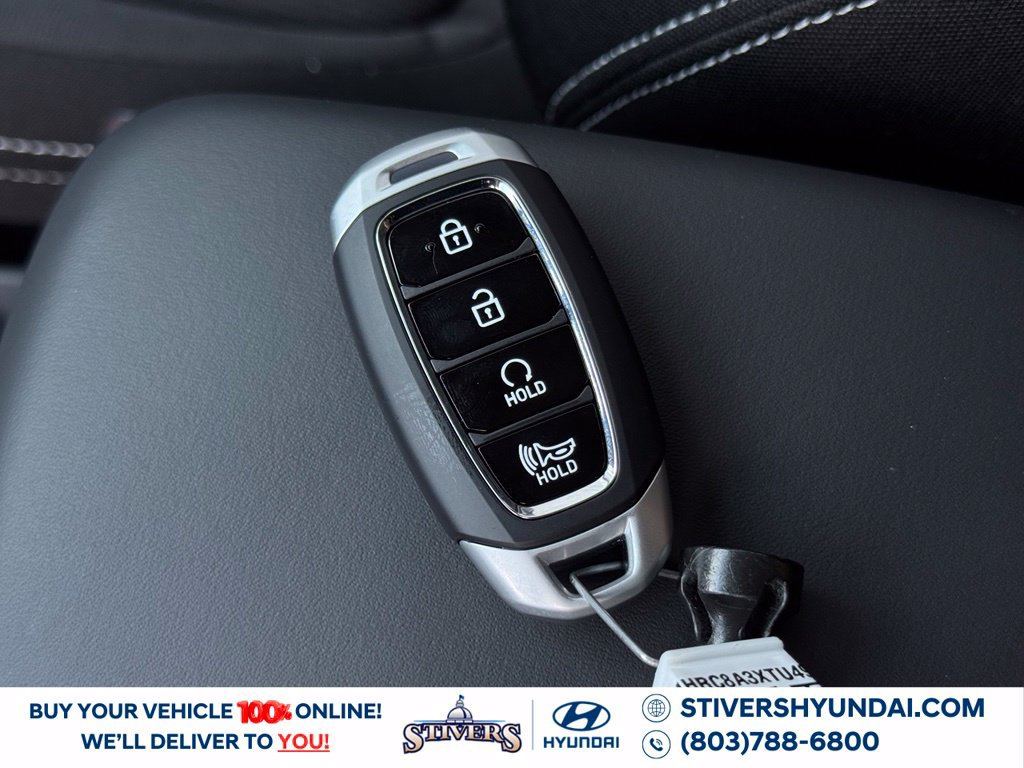 New 2026 Hyundai Venue SEL FWD image 32