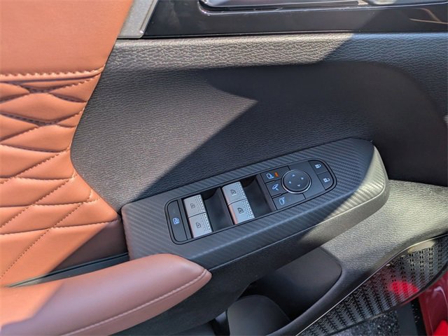 New 2025 Mitsubishi Outlander SEL image 13