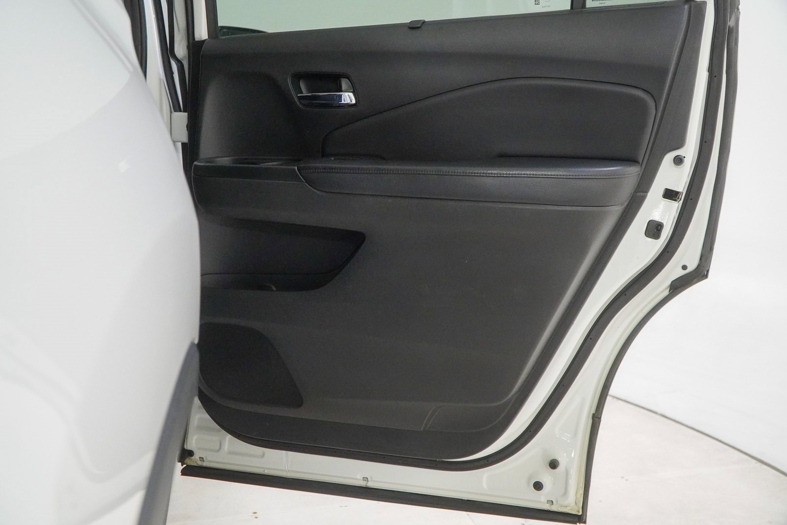 Used 2020 Honda Pilot Touring image 42