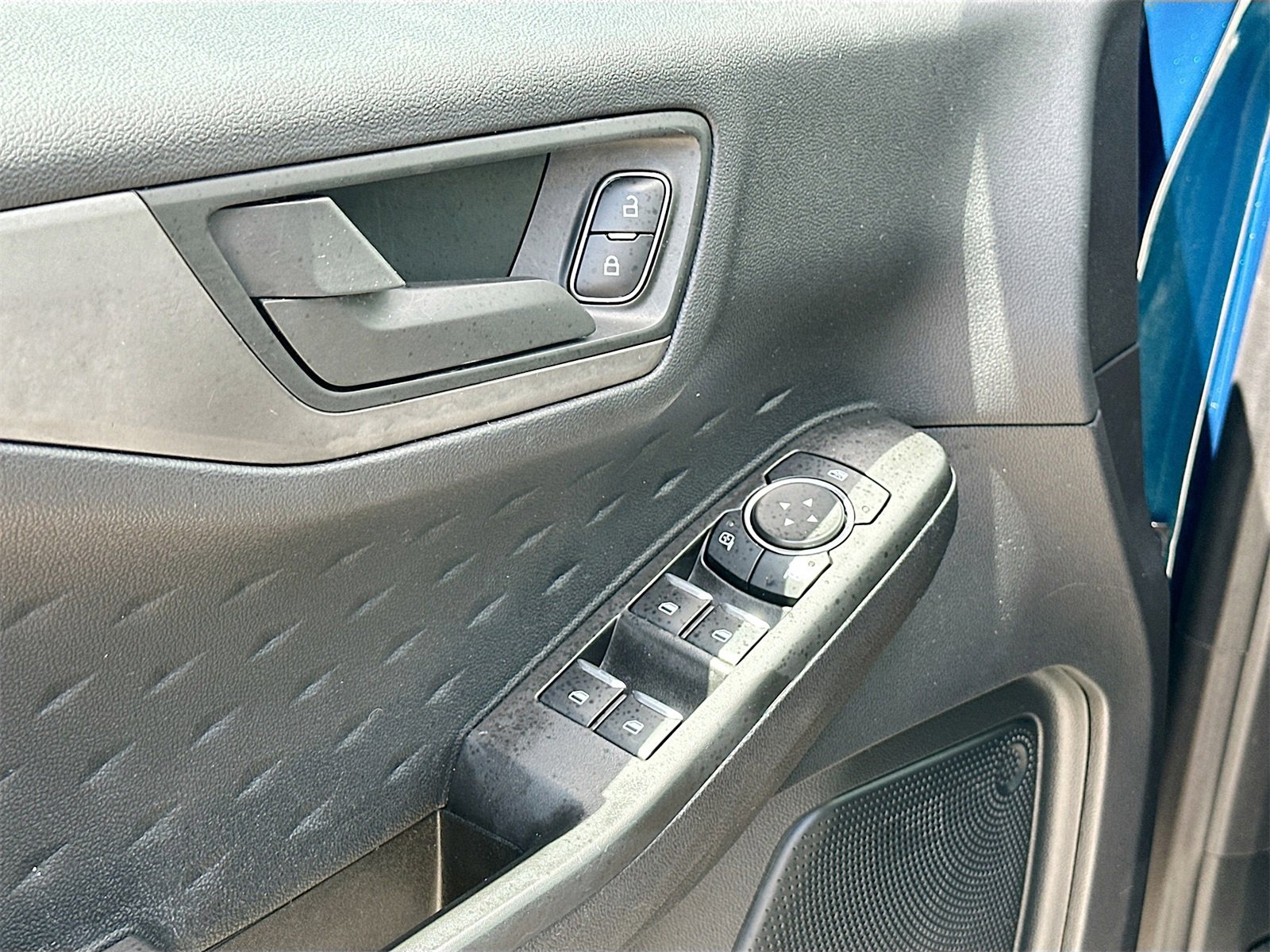 Used 2020 Ford Escape S image 17