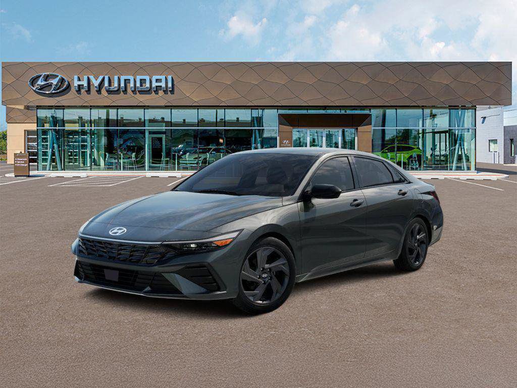 New 2026 Hyundai Elantra SEL Sport FWD image 2