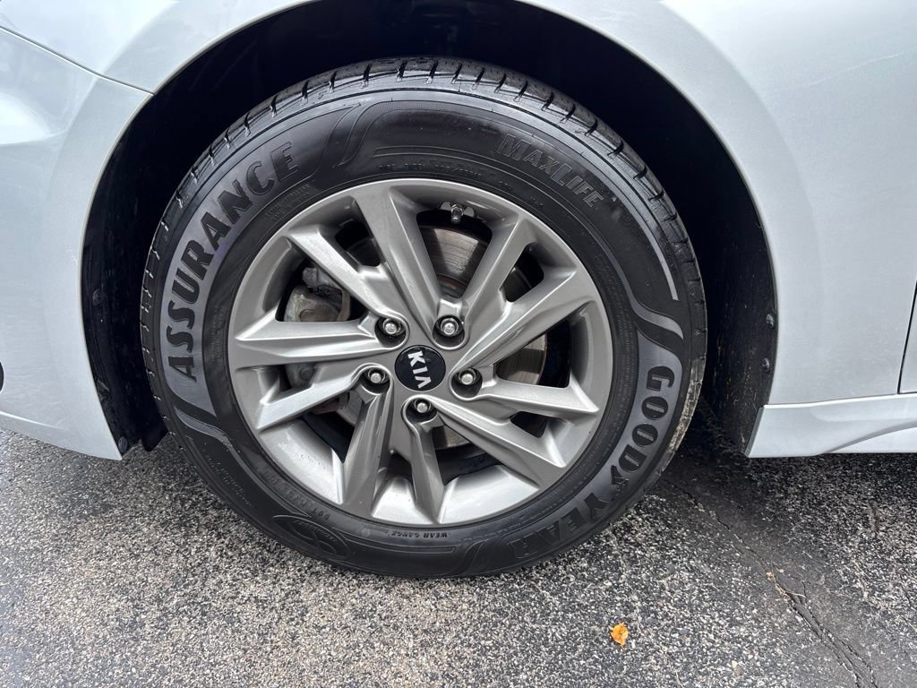 Used 2019 Kia Optima LX FWD image 10