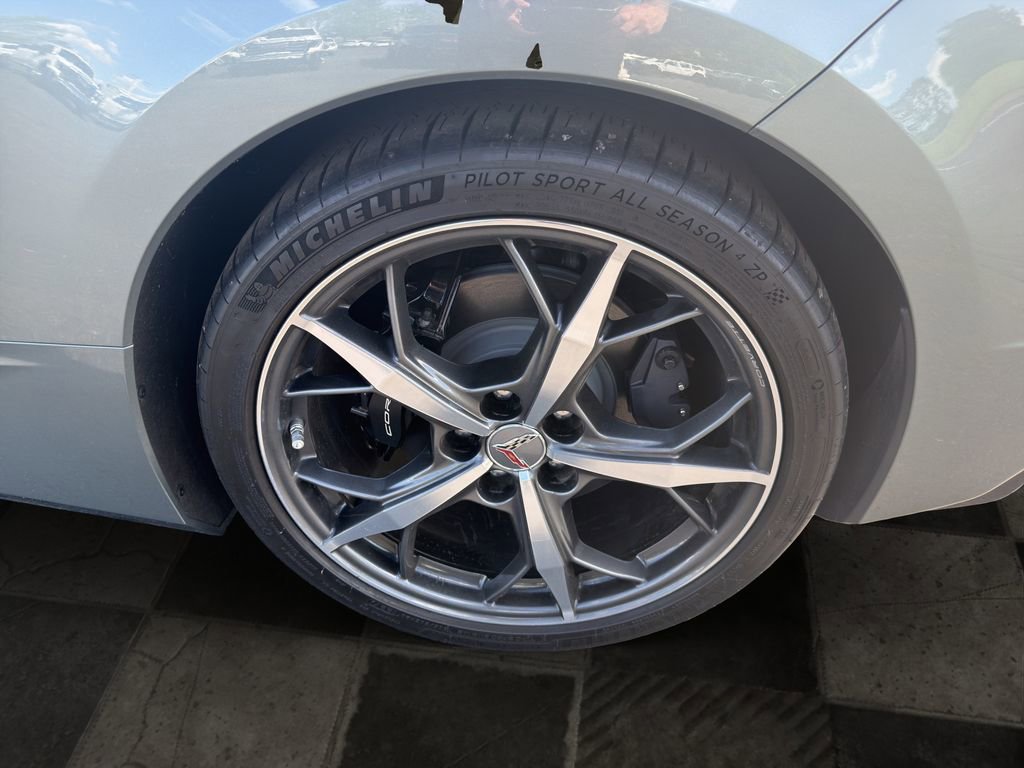Certified 2022 Chevrolet Corvette Stingray Preferred Cpe RWD image 10