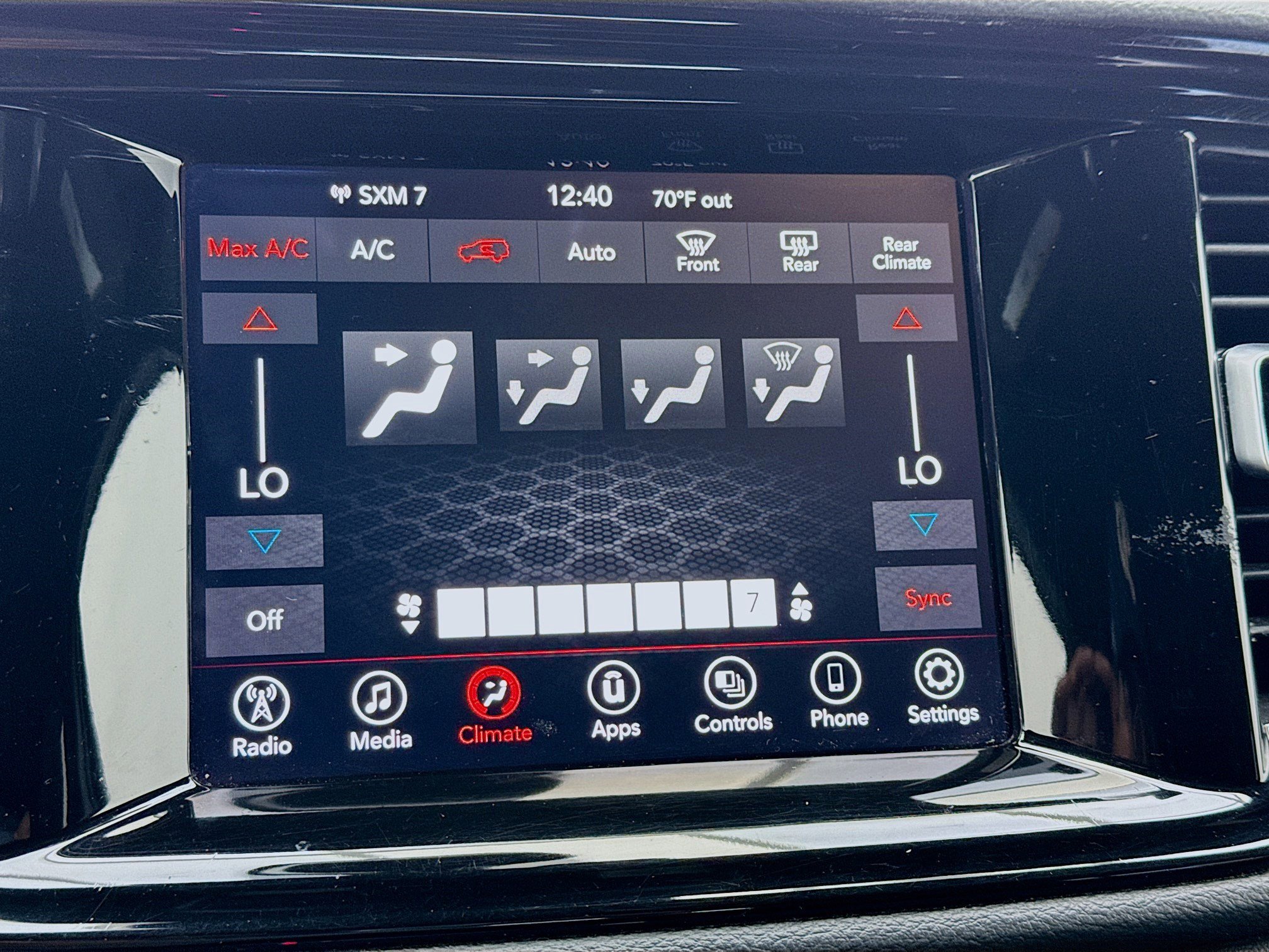 Used 2021 Dodge Durango SXT AWD/4WD image 12