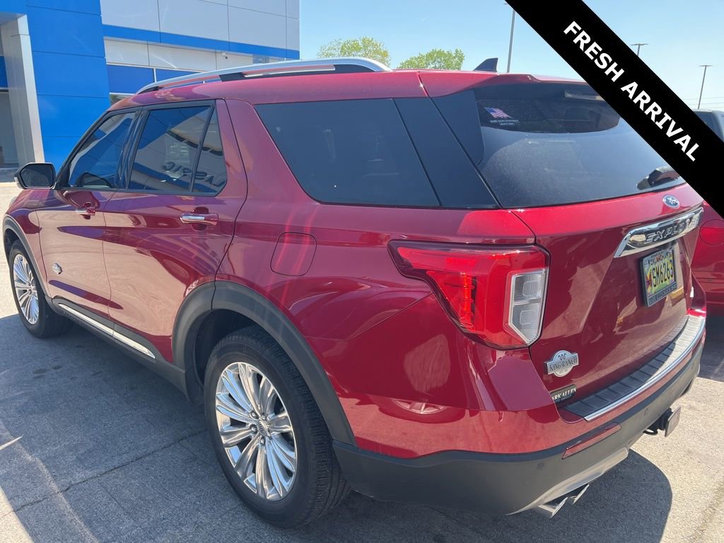 Used 2021 Ford Explorer King Ranch w/ Premium Technology Package AWD/4WD image 9