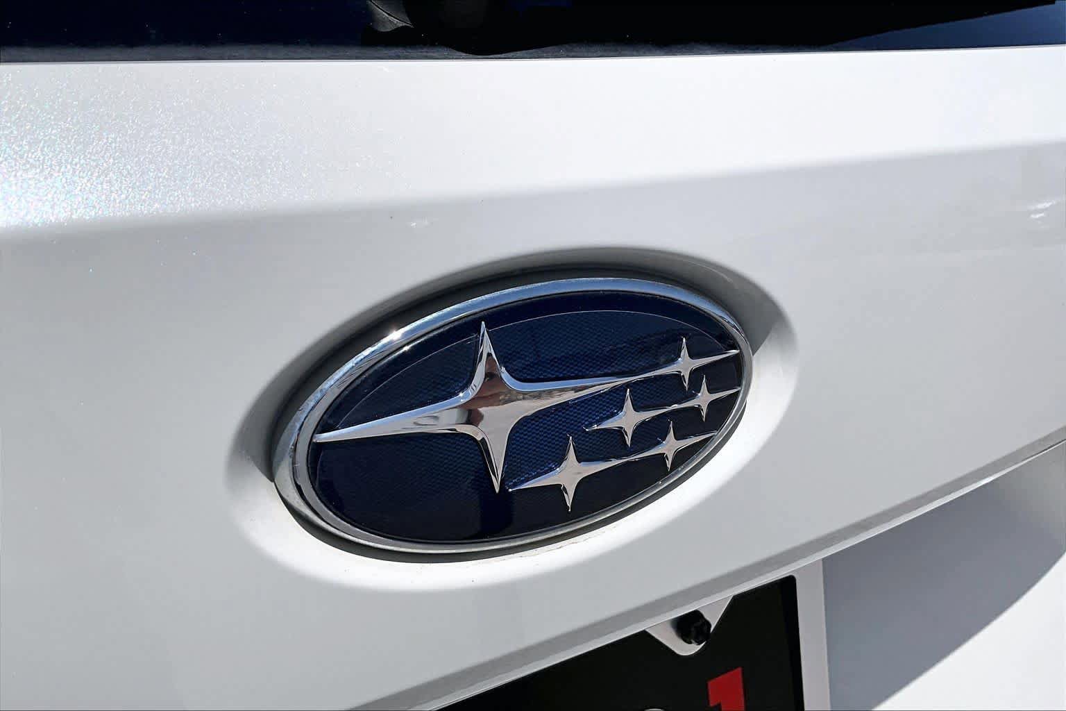 Used 2024 Subaru Crosstrek 2.0i Premium w/ Crosstrek Mirror Package AWD/4WD image 29