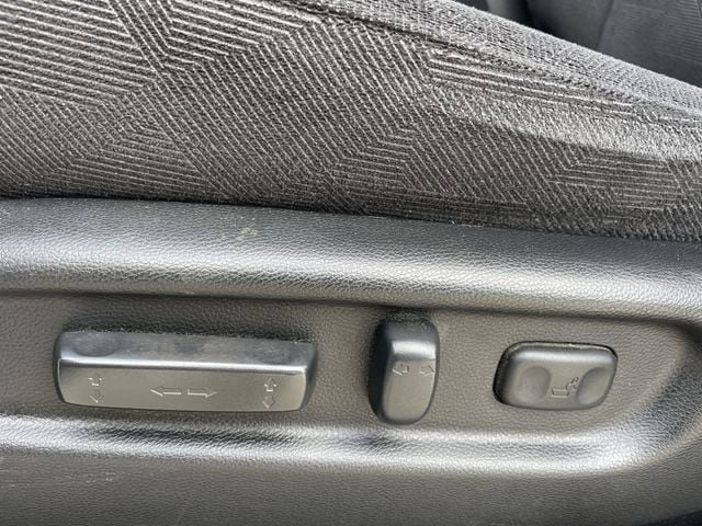 Used 2022 Honda Pilot Sport image 25