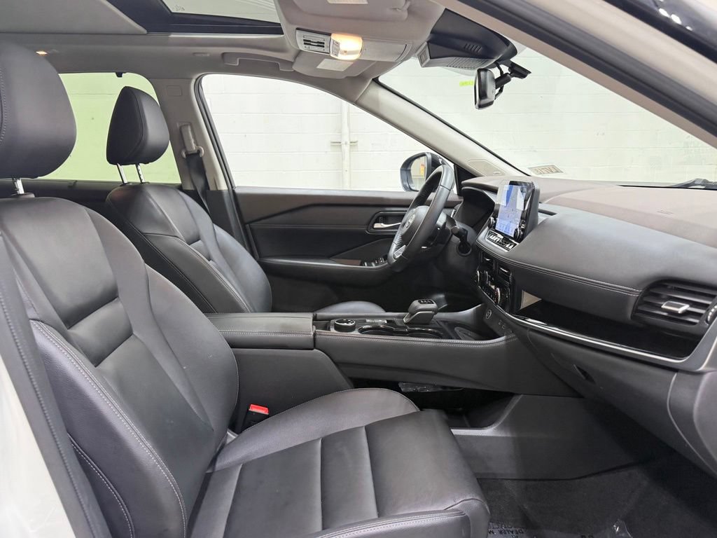 Used 2023 Nissan Rogue SL w/ SL Premium Package AWD/4WD image 45