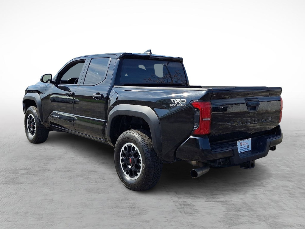 Used 2024 Toyota Tacoma TRD Off-Road AWD/4WD image 3