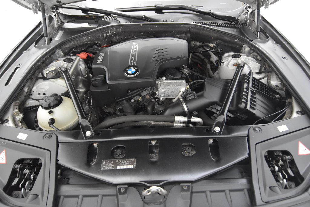 Used 2013 BMW 528i xDrive Sedan AWD/4WD image 44
