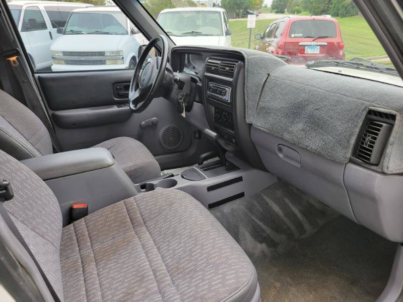Used 1997 Jeep Cherokee SE AWD/4WD image 11
