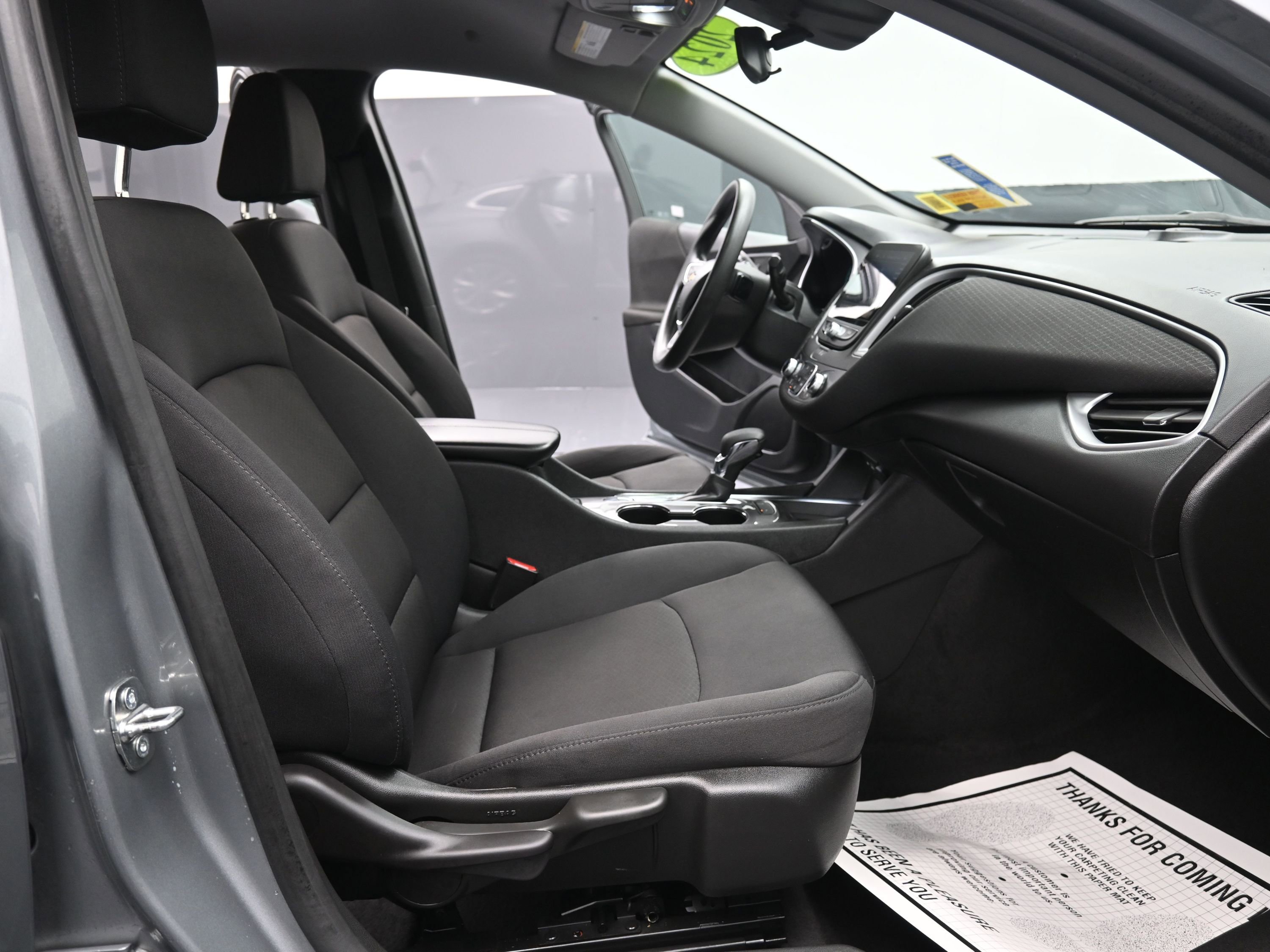 Used 2024 Chevrolet Malibu LT image 30