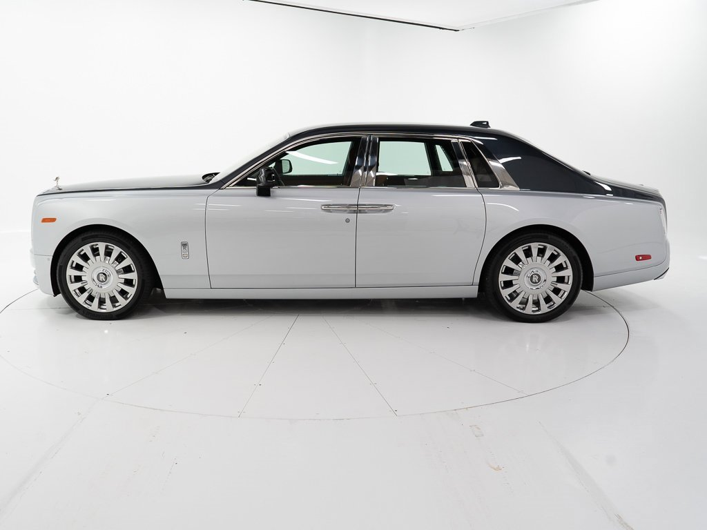 Certified 2018 Rolls-Royce Phantom Sedan image 2