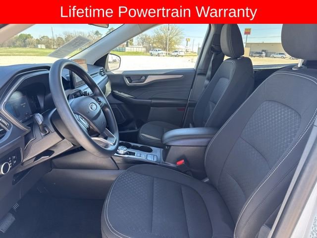 Used 2025 Ford Escape Active AWD/4WD image 2