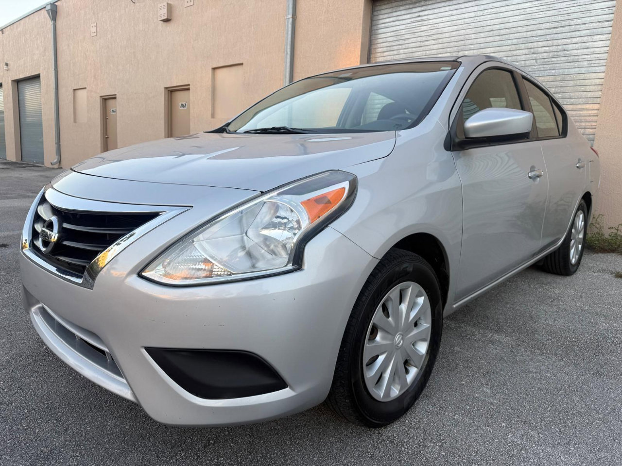 Used 2019 Nissan Versa SV image 11