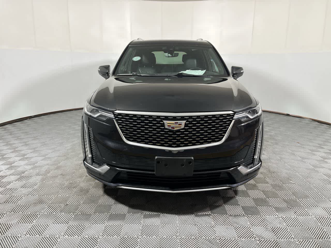 Used 2021 Cadillac XT6 Premium Luxury AWD/4WD image 3