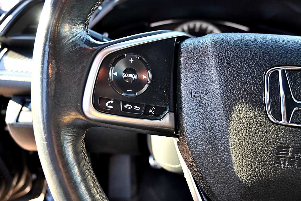 Used 2018 Honda Civic Sport image 18