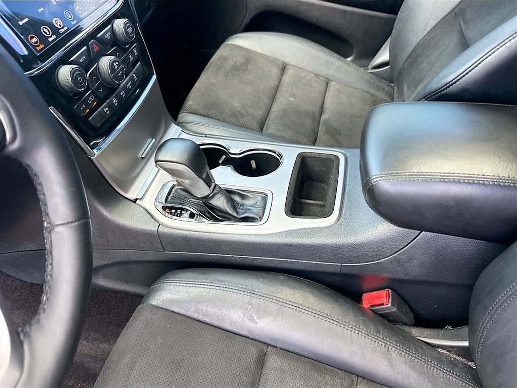 Used 2019 Jeep Grand Cherokee Altitude RWD image 26