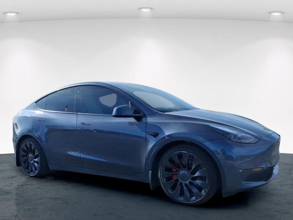 Used 2022 Tesla Model Y Performance image 4