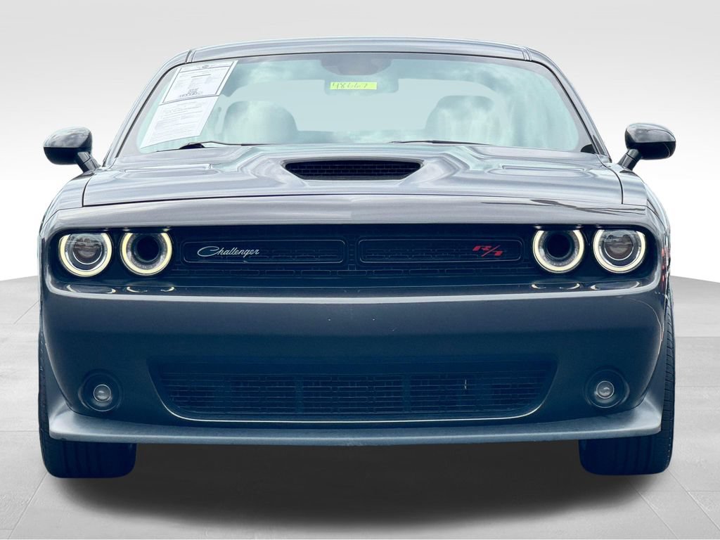 Used 2022 Dodge Challenger R/T Scat Pack RWD image 2