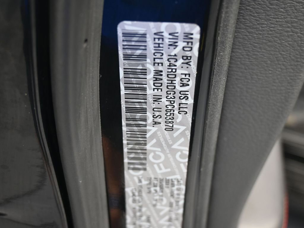 Used 2023 Dodge Durango GT image 18