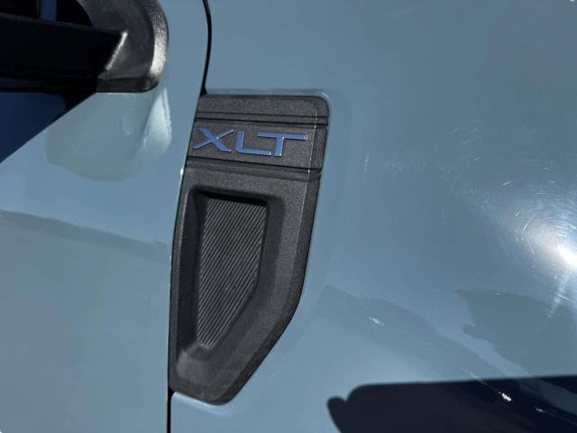 Used 2022 Ford Maverick XLT FWD image 11