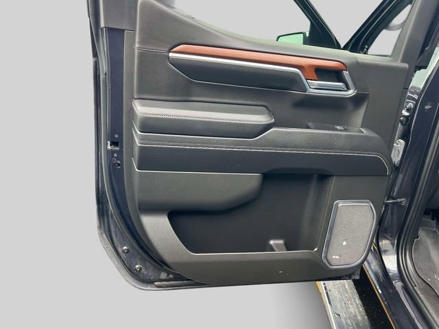 Used 2023 GMC Sierra 1500 Denali w/ Denali Reserve Package AWD/4WD image 16