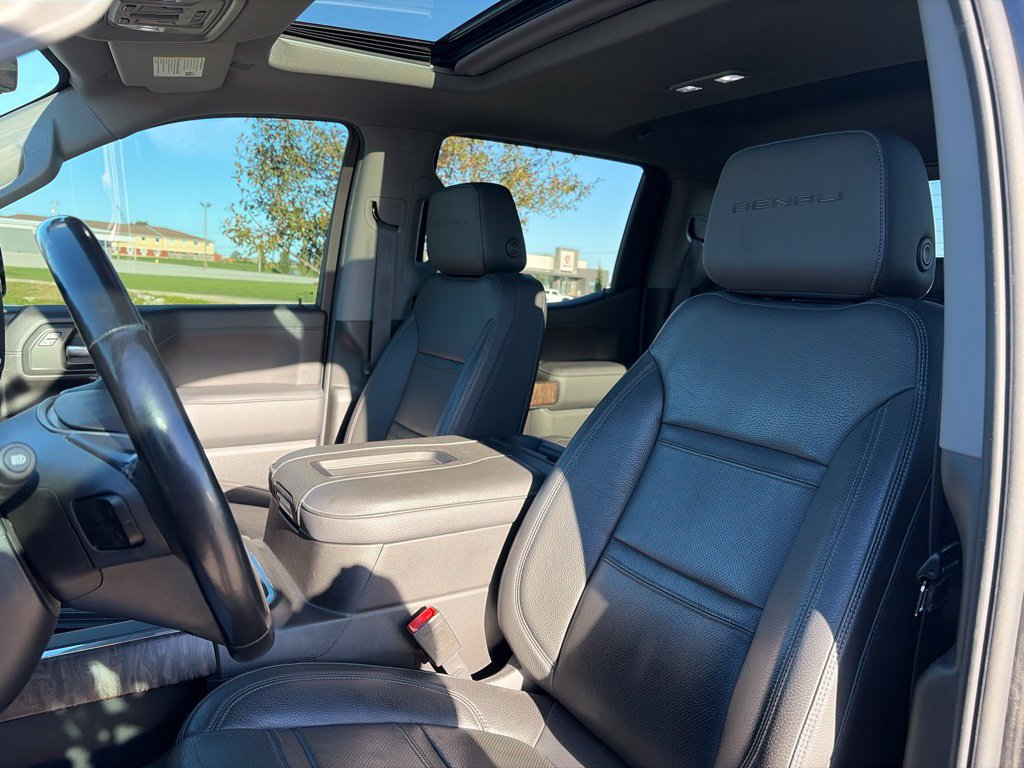 Used 2021 GMC Sierra 1500 Denali w/ Denali Ultimate Package AWD/4WD image 57