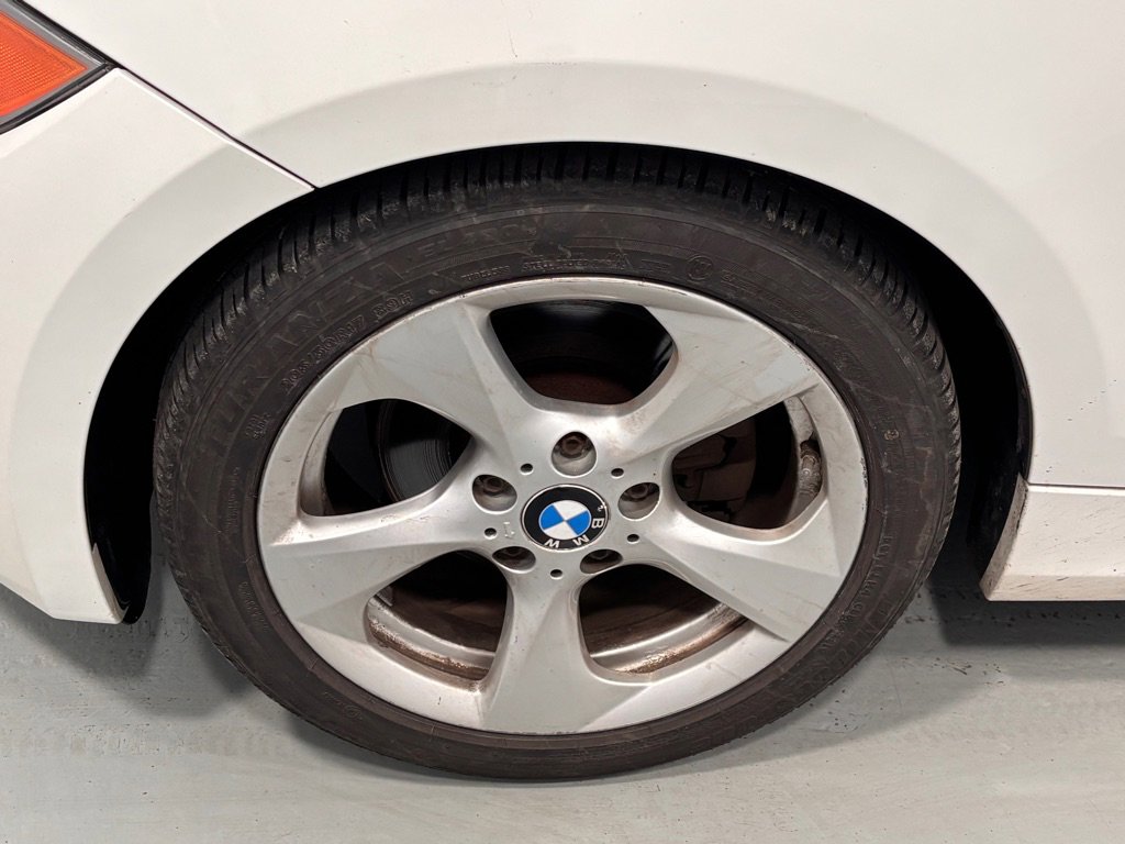 Used 2012 BMW 128i Convertible image 28