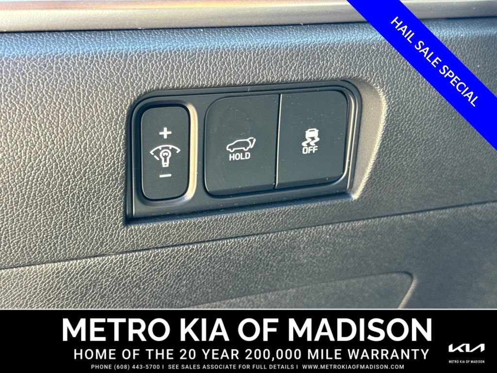 Used 2025 Kia Sorento EX FWD image 12