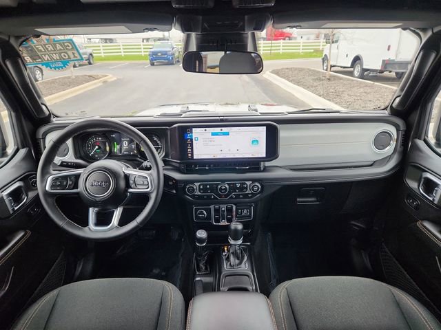 Used 2025 Jeep Wrangler Sahara 4xe w/ Safety Group image 34