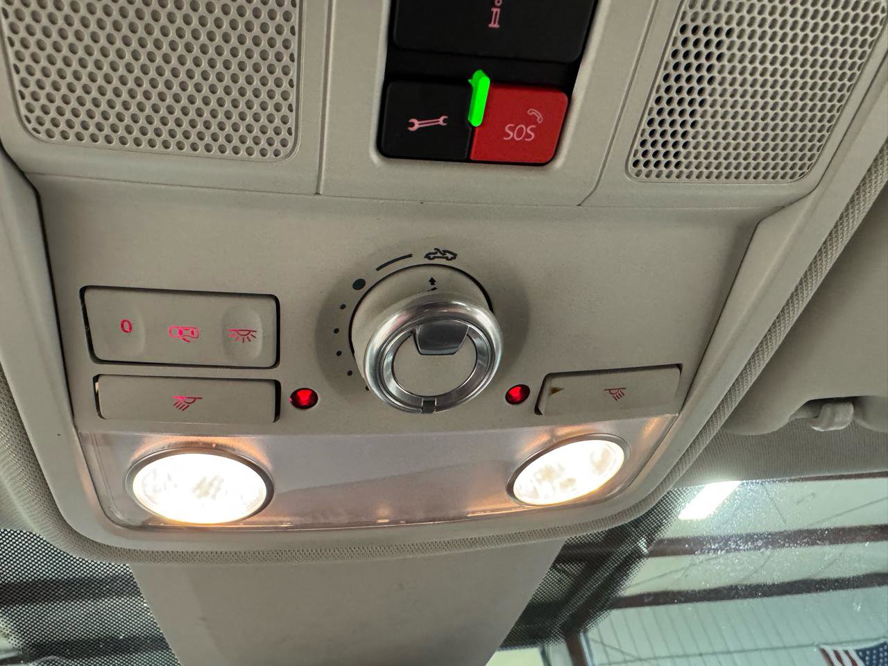 Used 2022 Volkswagen Passat 2.0T SE image 21