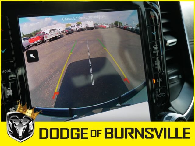 Used 2024 RAM 1500 Laramie AWD/4WD image 29