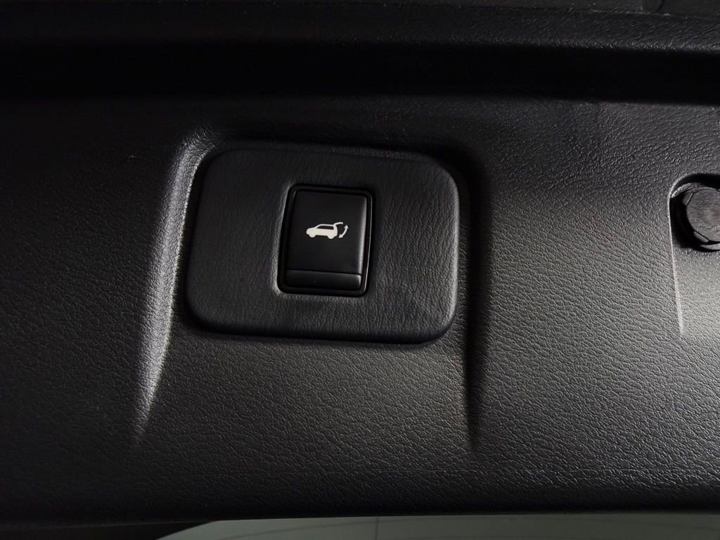 Used 2024 Nissan Murano SL image 28