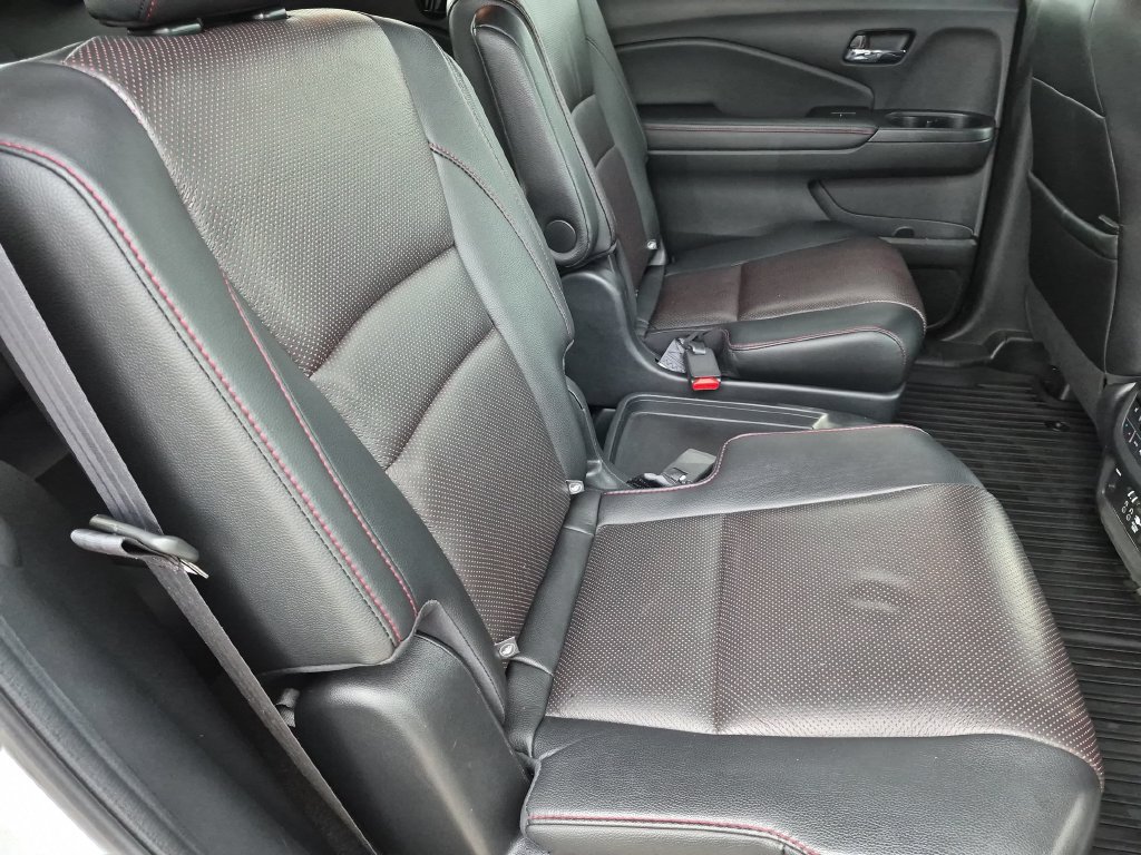 Used 2021 Honda Pilot Black Edition image 30