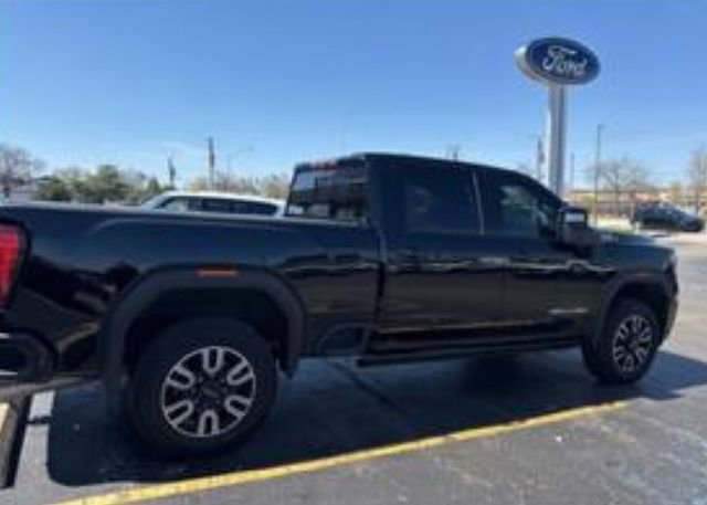 Used 2023 GMC Sierra 2500 AT4 w/ AT4 Premium Plus Package image 5