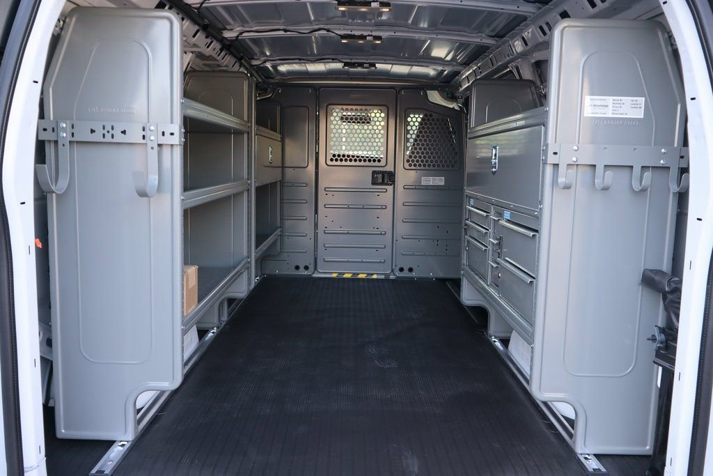 New 2025 Chevrolet Express 2500 w/ Driver Convenience Package image 26