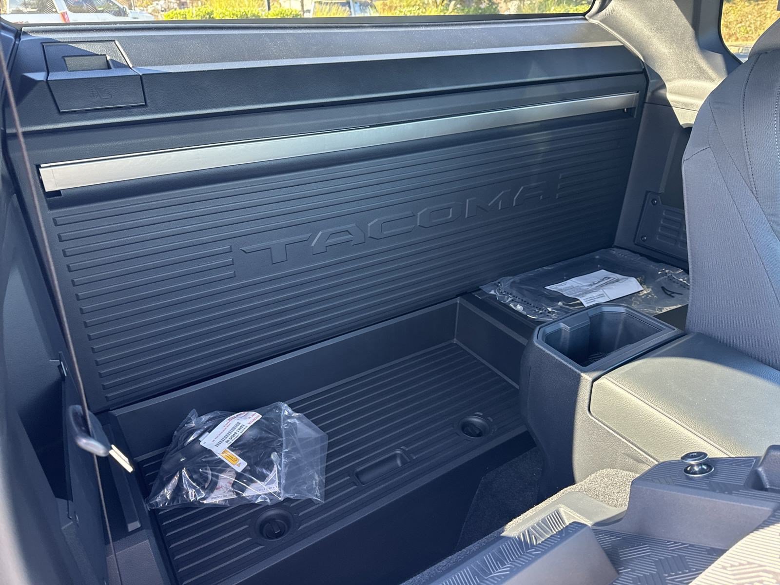 New 2024 Toyota Tacoma SR w/ Towing Package RWD image 27