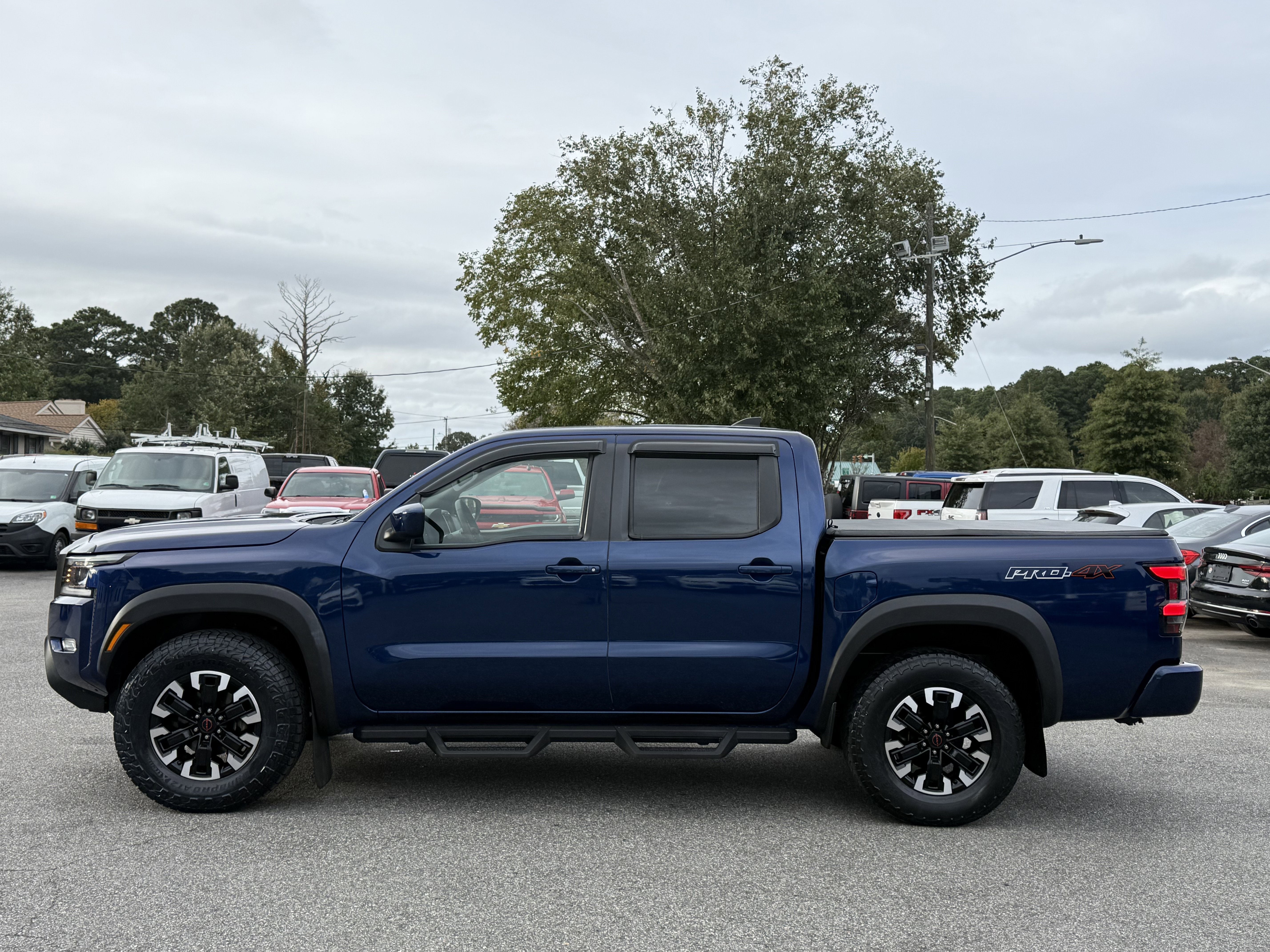 Used 2022 Nissan Frontier PRO-4X w/ Off-Road Protection Package image 14