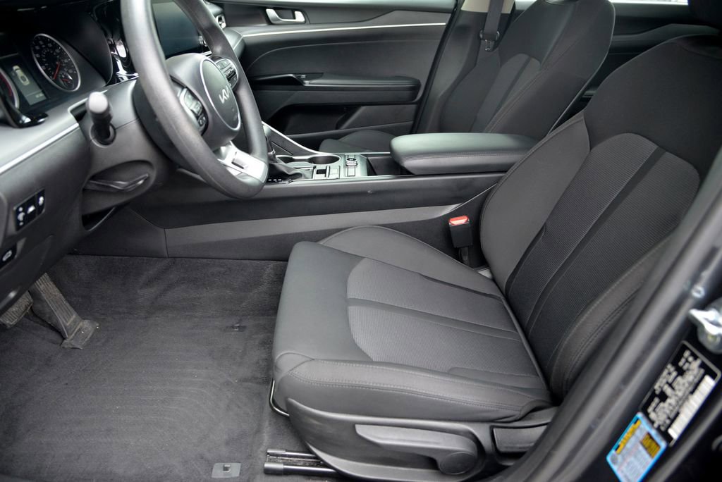Used 2023 Kia K5 LXS image 15