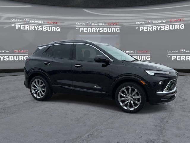 Used 2024 Buick Encore GX Avenir w/ Avenir Technology Package FWD image 9