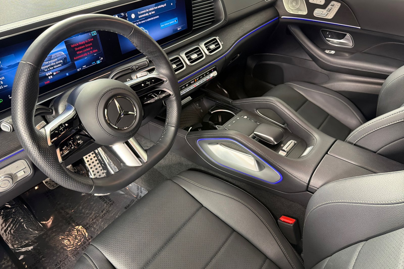 Used 2026 Mercedes-Benz GLS 450 4MATIC image 9